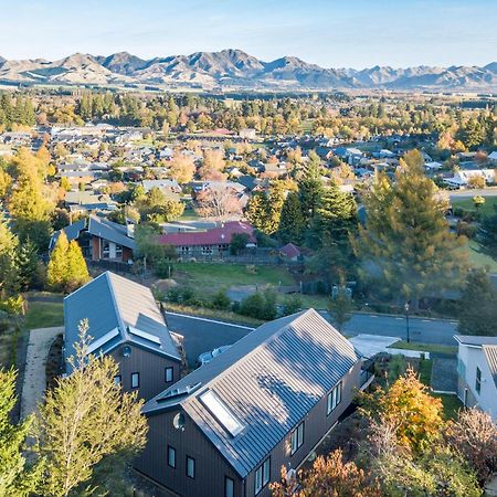 Jollies Lodge Townhouse Hanmer Springs Exterior photo