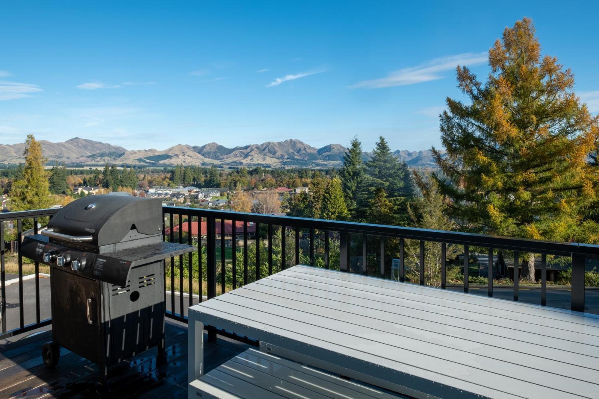 Jollies Lodge Townhouse Hanmer Springs Exterior photo