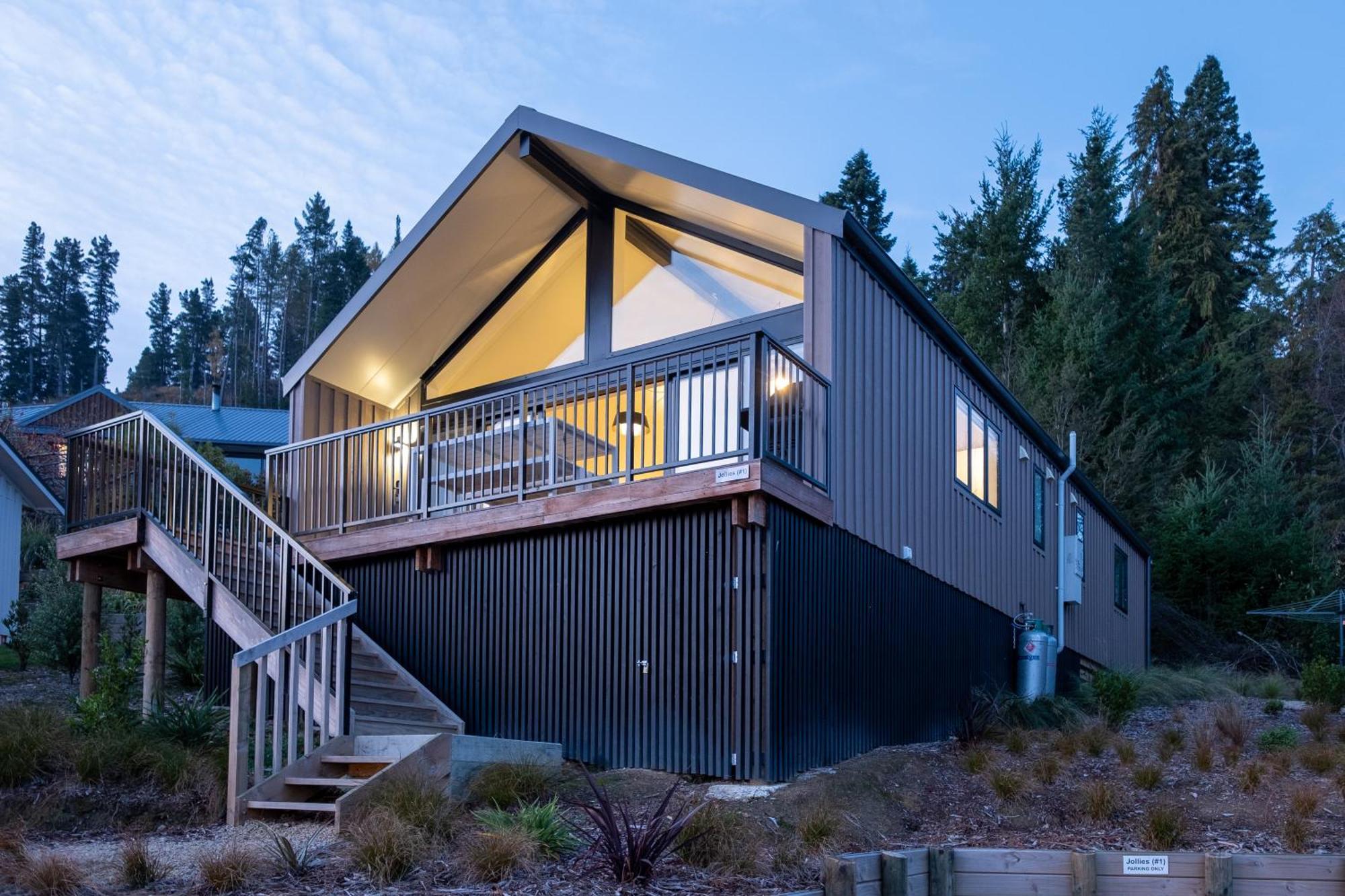 Jollies Lodge Townhouse Hanmer Springs Exterior photo